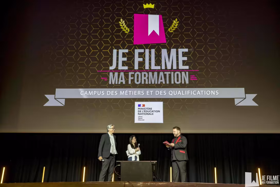 Le CMQe remporte le prix “Argent” au concours national « Je filme ma formation »